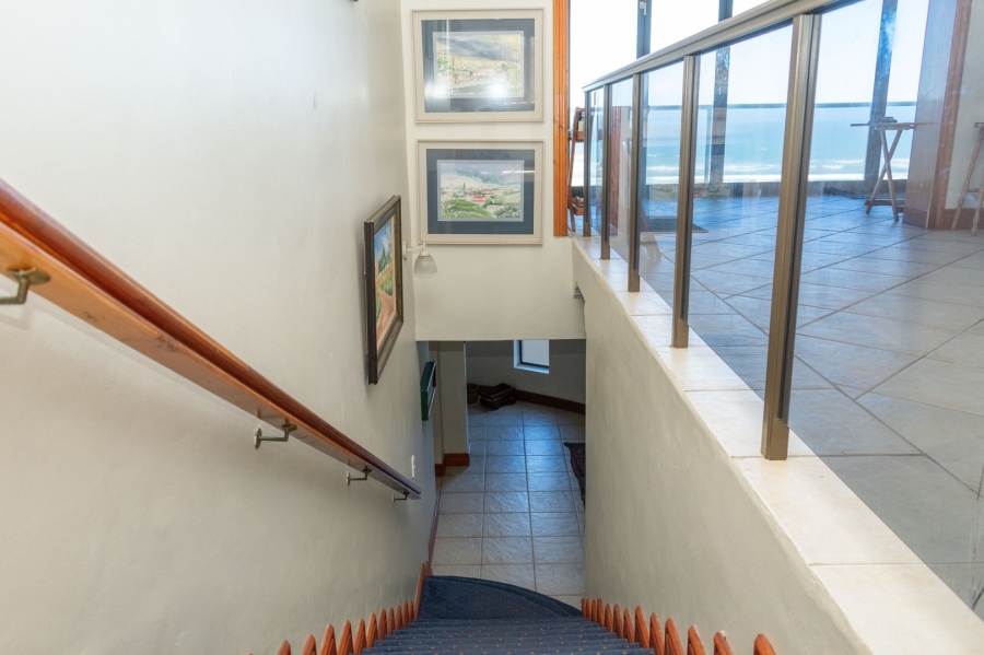 7 Bedroom Property for Sale in Ferreira Town Eastern Cape